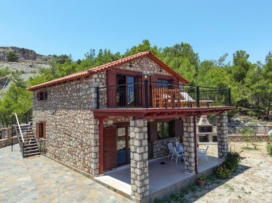 Вілла Petronas Land House 2 Арханґелос Екстер'єр фото