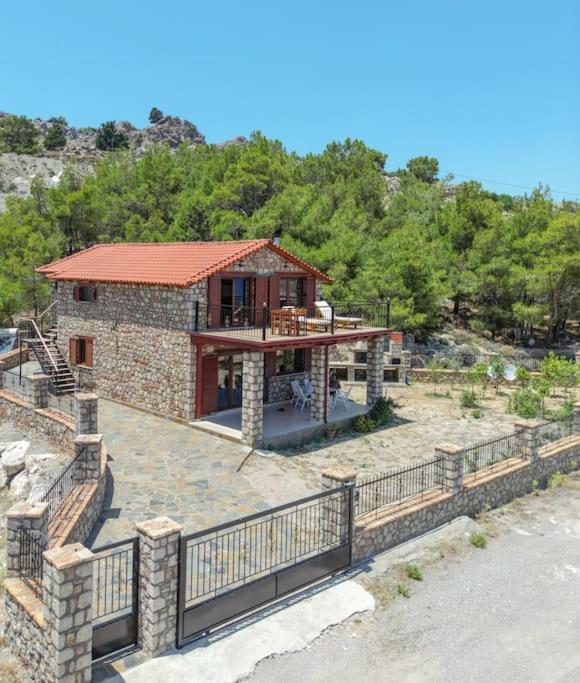 Вілла Petronas Land House 2 Арханґелос Екстер'єр фото