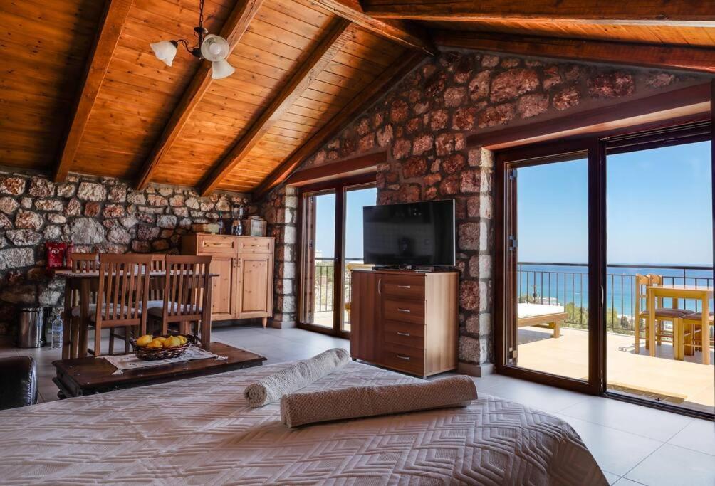 Вілла Petronas Land House 2 Арханґелос Екстер'єр фото