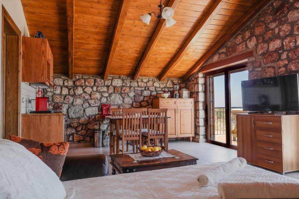 Вілла Petronas Land House 2 Арханґелос Екстер'єр фото